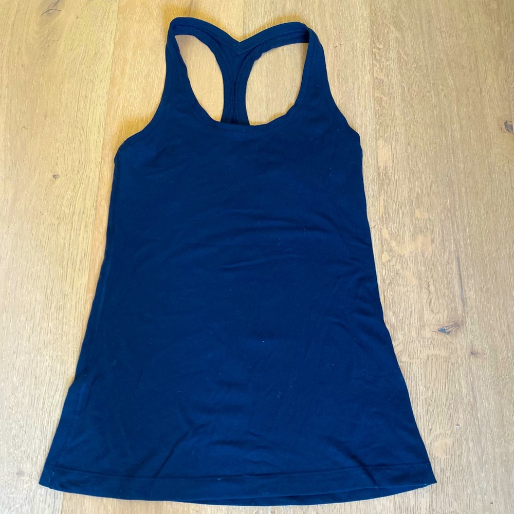 Navy Lululemon racer back work out or yoga tank